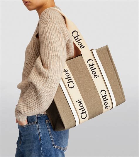 chloé woody medium tote bag